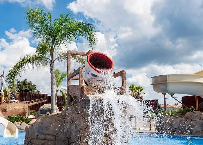 Costa Encantada & 滨海略雷特