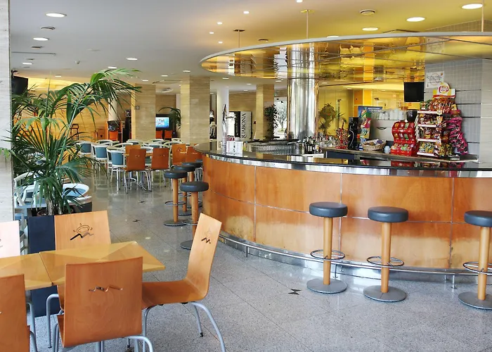 Costa Encantada & 酒店 滨海略雷特